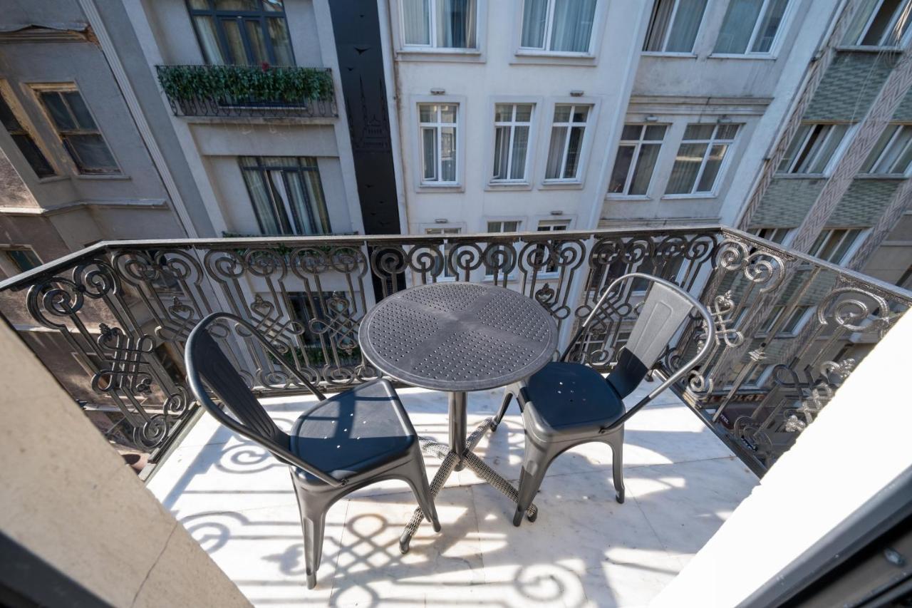 Hotel Balo Istanbul Bagian luar foto