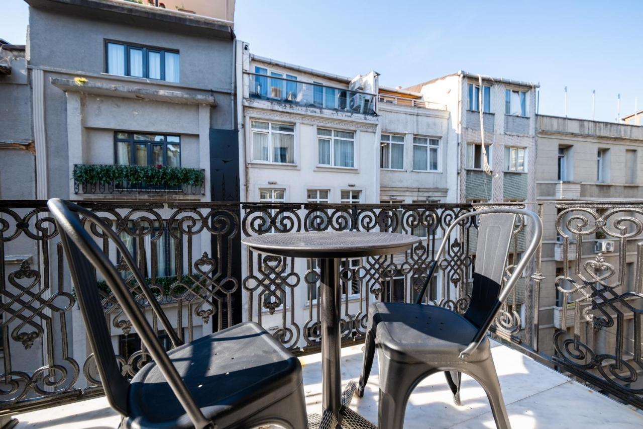 Hotel Balo Istanbul Bagian luar foto