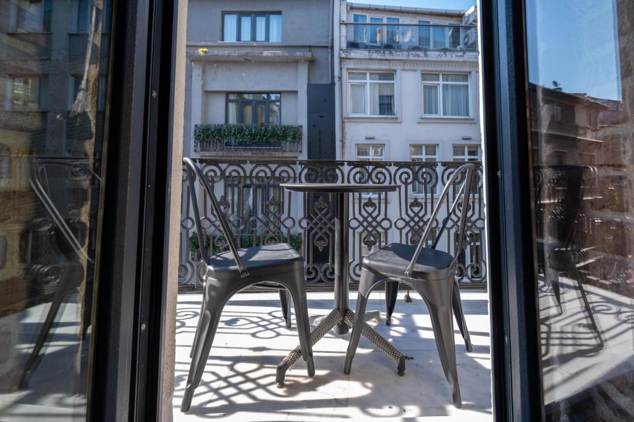Hotel Balo Istanbul Bagian luar foto